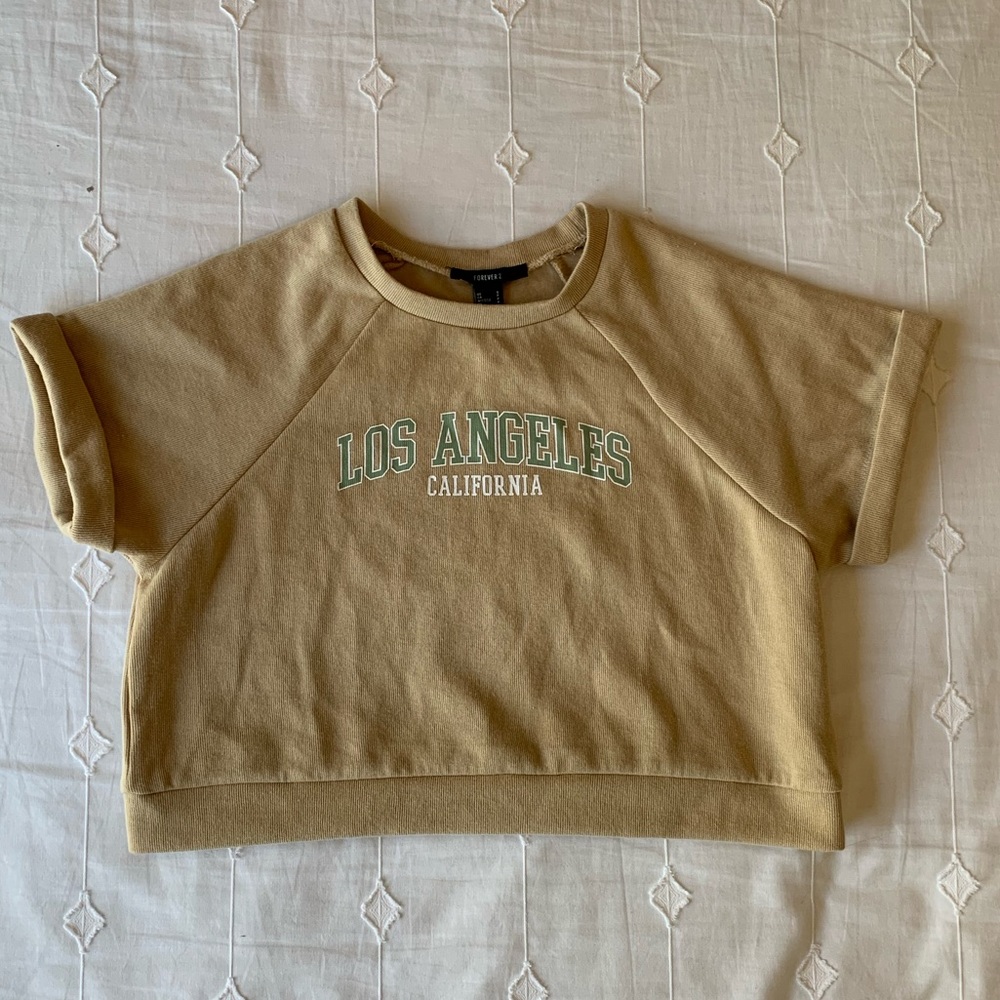Forever 21 Los Angeles Graphic Short Sleeve Pullover